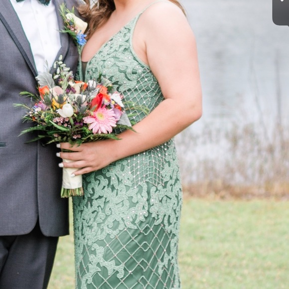 Size 14 Green Primavera Dress - Picture 2 of 6